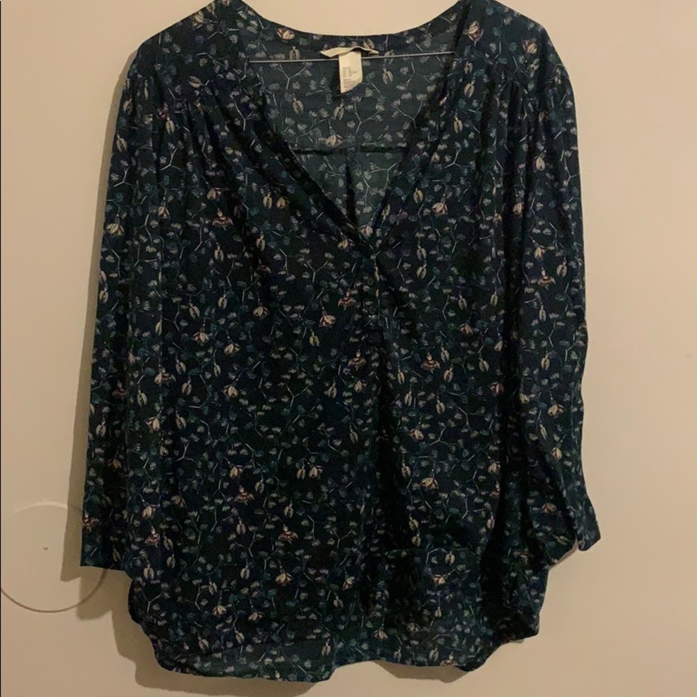 Cute flower top